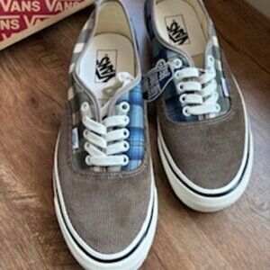 Authentic Anaheim Factory OG NWT